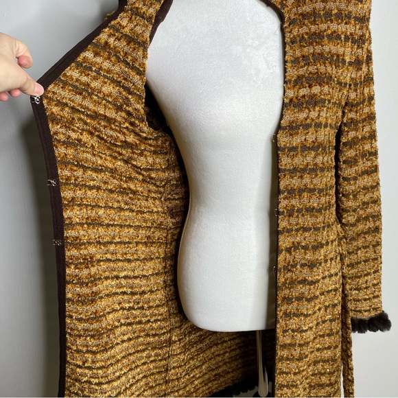 St. John Gold and Brown Textured Coat - Picture 8 of 10